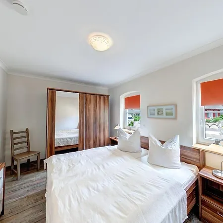 Stubbenfelde, Reetdachhaus Seeblick 펜션 *