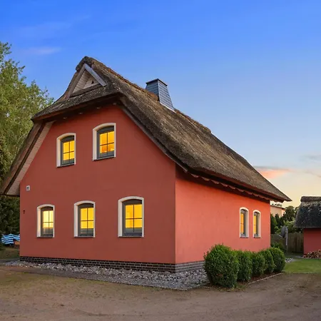 Inselzauber Unter Reet - Deine Auszeit Zwischen Meeresrauschen Und Waldidylle